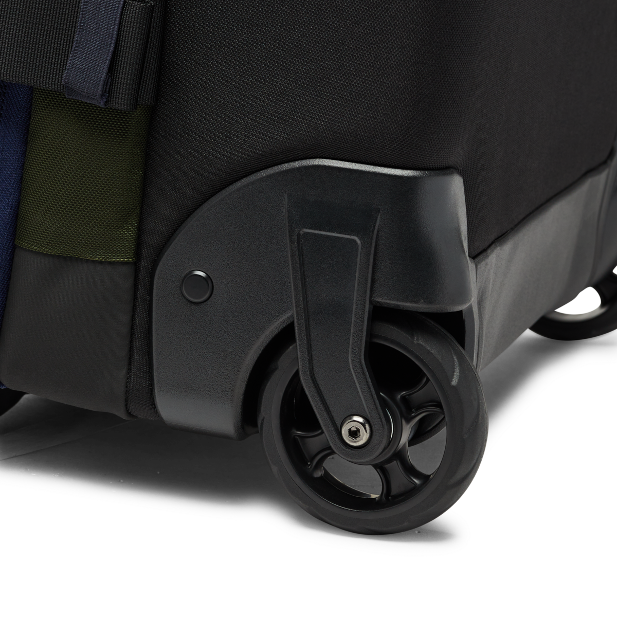 Allpa 38L Roller Bag - Image 14