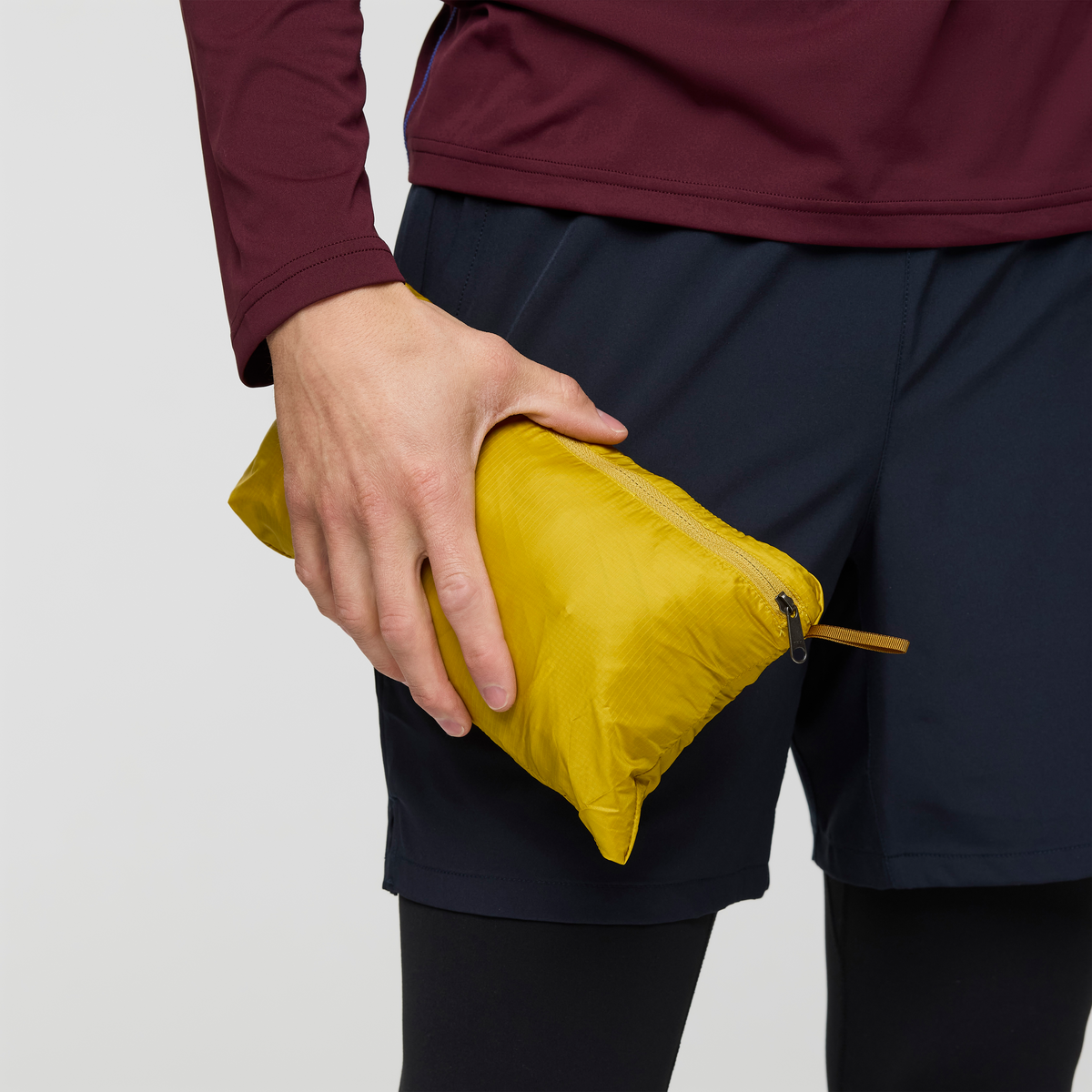 Capa Hybrid Insulated Hooded Jacket - Men's - Image 8